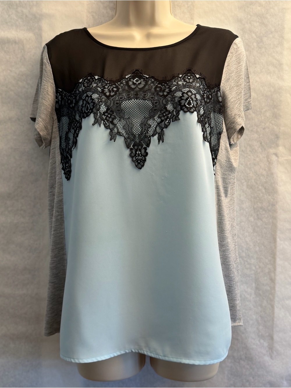 Metaphor Light Blue Front Lace-Trim Mixed‎ Media Top Sz-M.  FF6